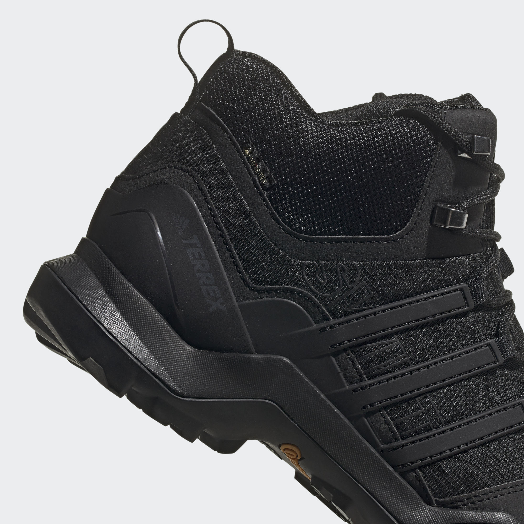TERREX R2 MID 登山鞋- 黑色| 男子| adidas(愛迪達)香港官方網上商店
