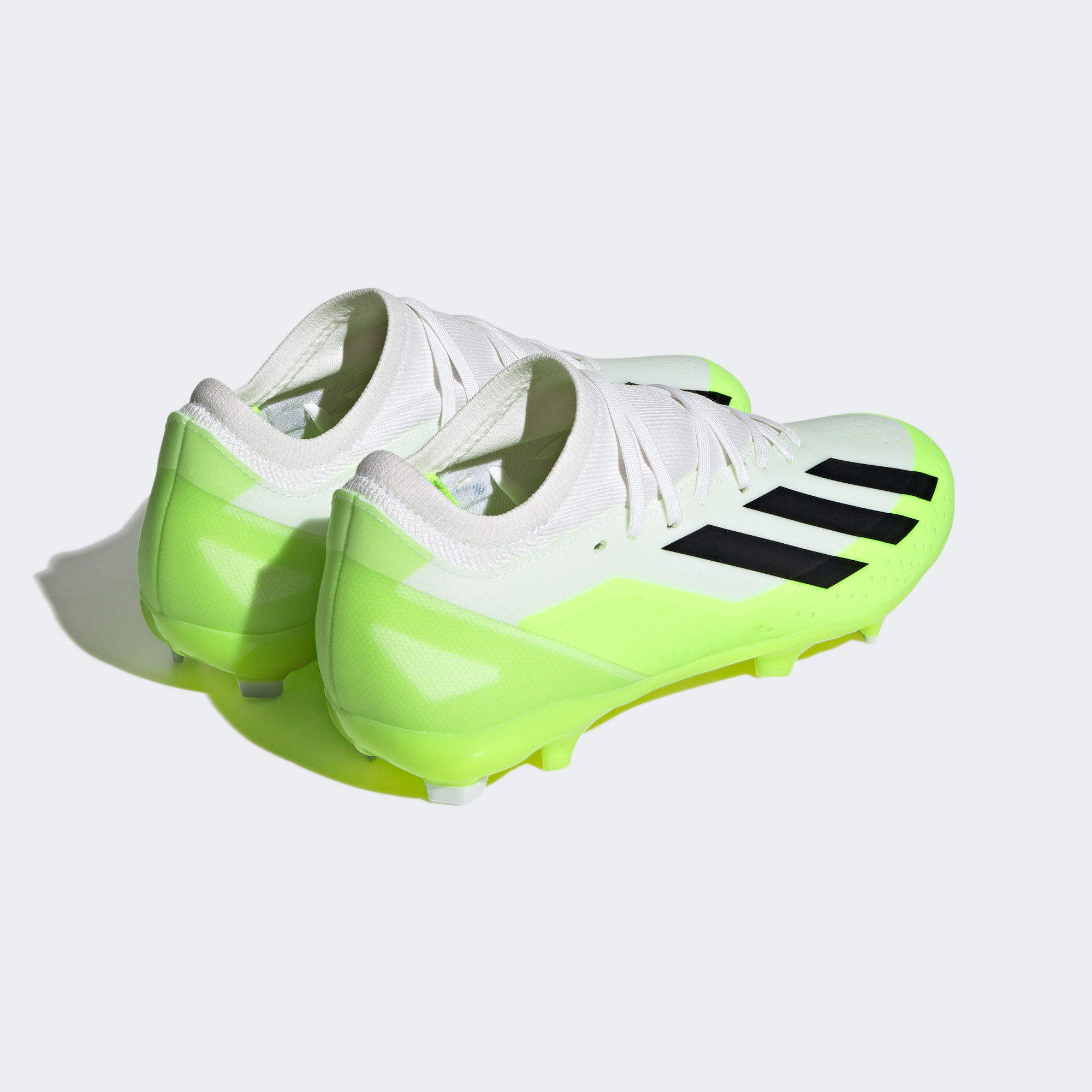 X CRAZYFAST.3 偏硬地場足球球靴- 白色| 男子| adidas(愛迪達)香港官方 